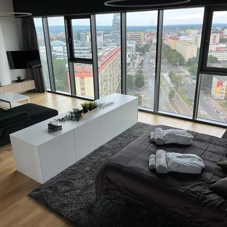 Hanza Tower - Luxurious 60m2 - 15th Floor View Апартаменты *